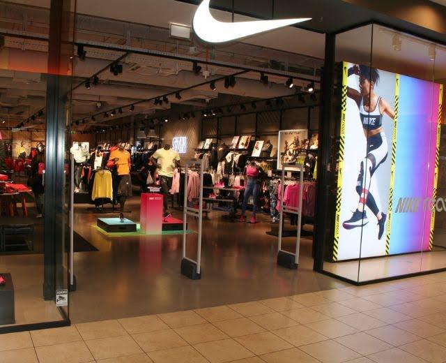 Nike Store mit TRU Self-Leveling Sichtestrich in Szczecin
