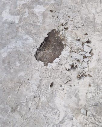 Correction d'une rénovation de sol défectueuse avec NEODUR Level